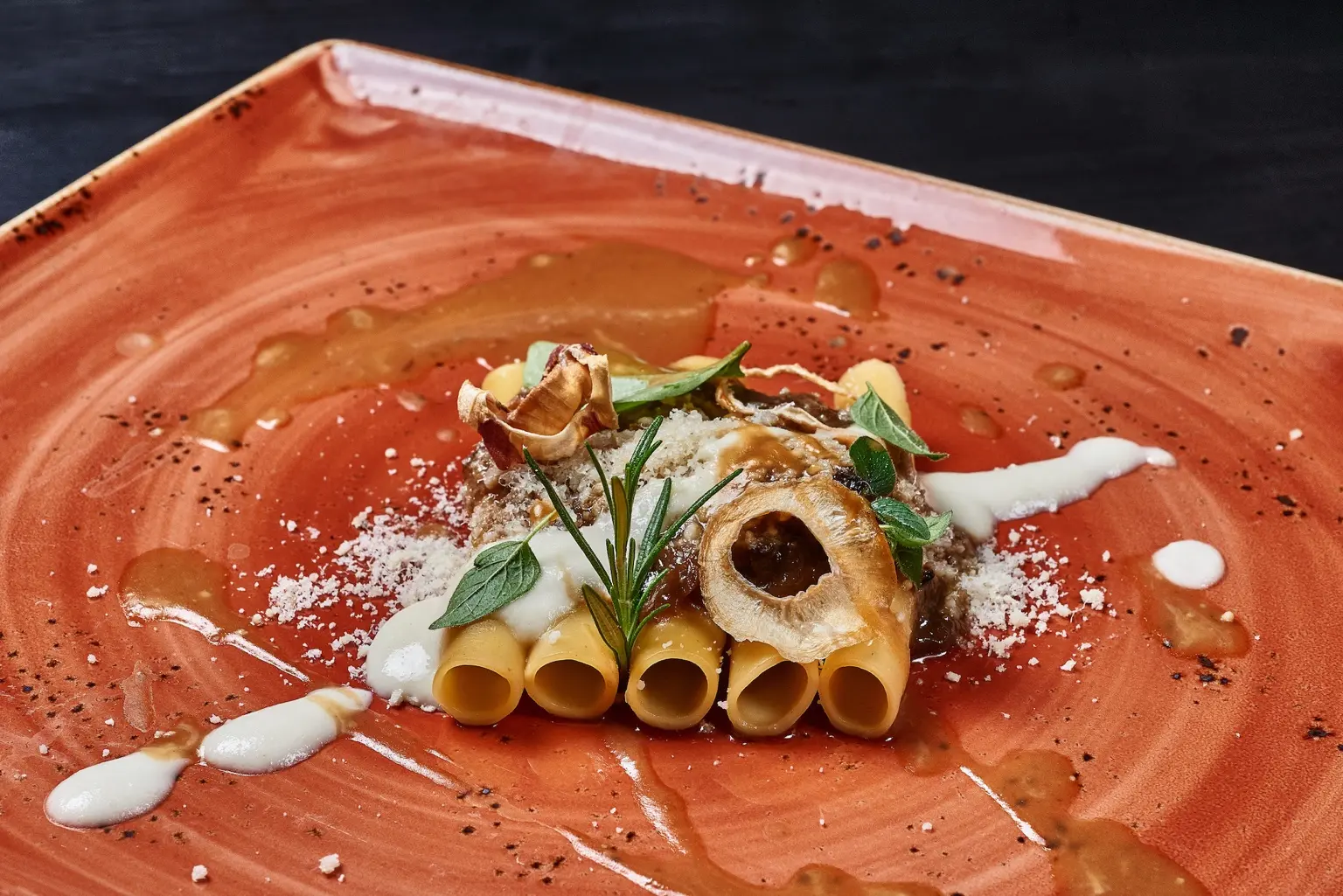 Piatto di pasta firmato da Pietro Parisi